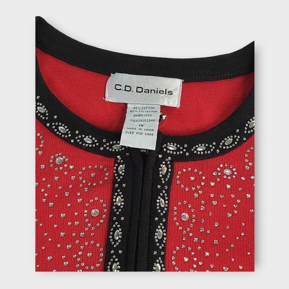 Women's C. D. Daniels Zip Up Rhinestone Red Cardigan Sweater Size 1X - Picture 1 of 7